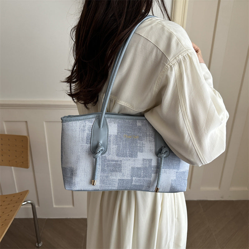 Ladies elegant tote bag with textured material-https://detail.1688.com/offer/1047988079786.html-Calm Wears-Black-nothing-Calm Wears