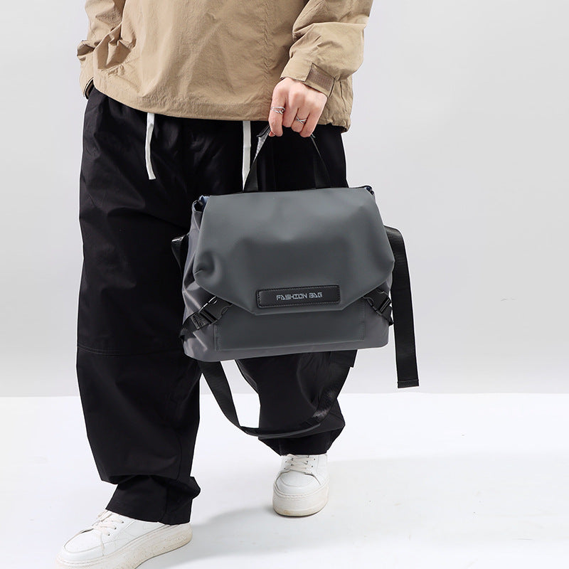 Stylish Waterproof Messenger Bag Calm Wears