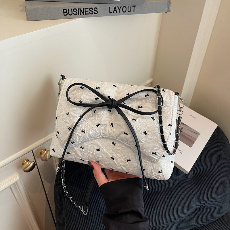 Fashionable Quilted Handbag