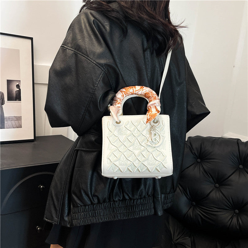 Ladies handbag with luxurious pattern-https://detail.1688.com/offer/907866530818.html-Calm Wears-Beige-18-Calm Wears