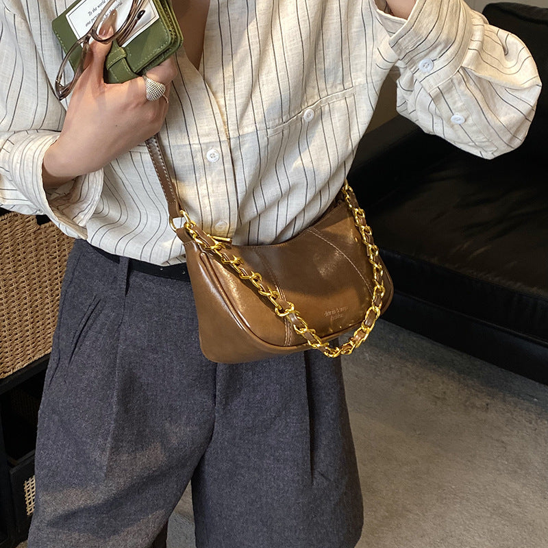 Women's shoulder bag with elegant chain accent-https://detail.1688.com/offer/1011424470777.html-Calm Wears-Braun-nothing-Calm Wears