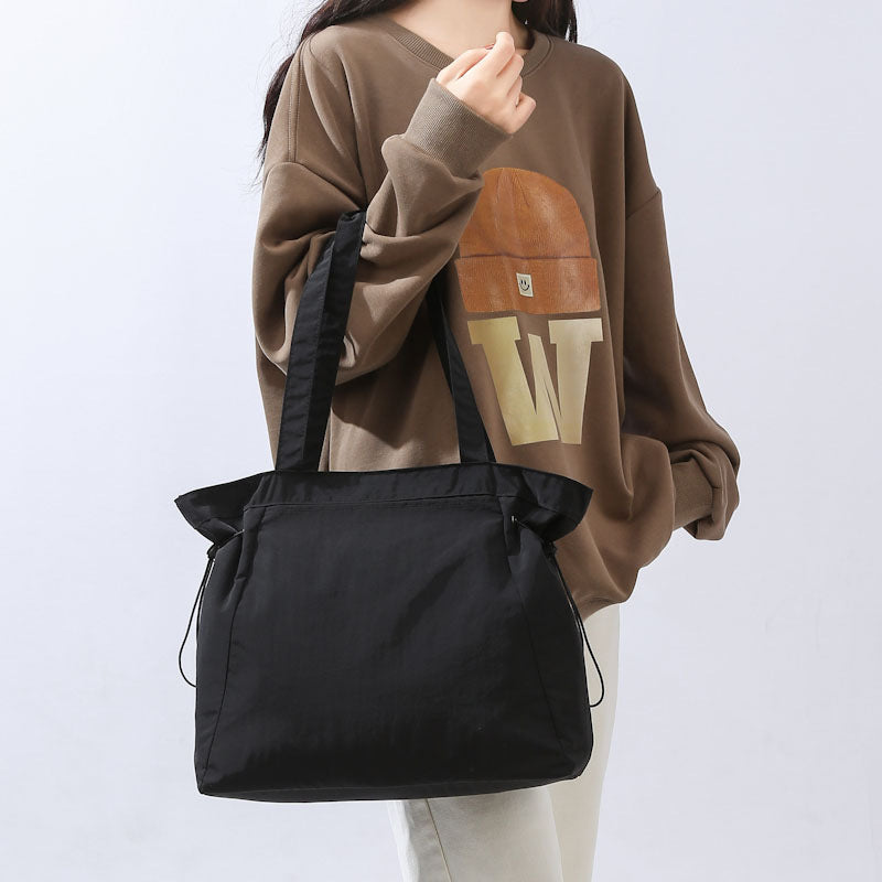 Spacious Multi-Functional Travel Tote Calm Wears
