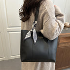 Elegant Fashion Tote Bag