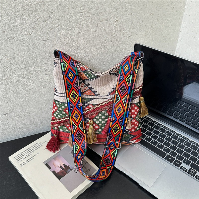 WoBohemian Style Embroidered Shoulder Bag