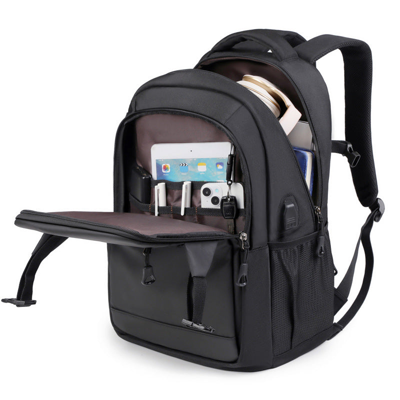 Elegant Laptop Backpack with Versatile Compartments and Ergonomic Design