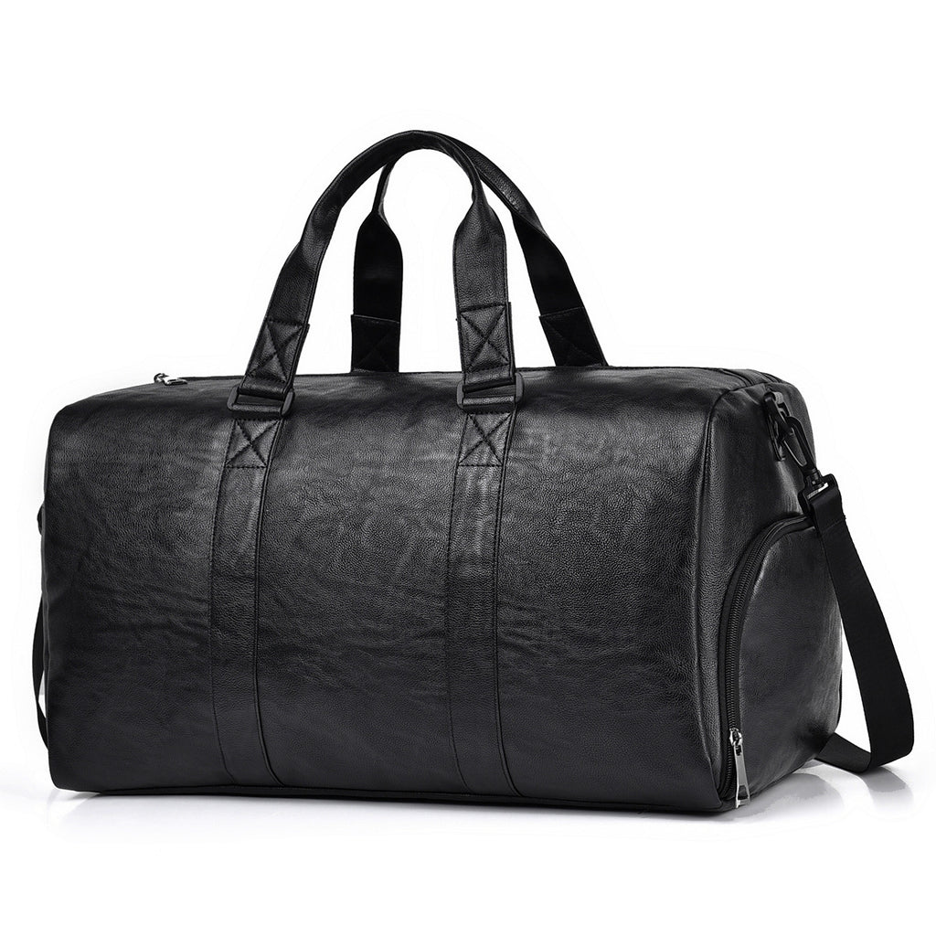 Travel bag made of high-quality leather with robust carrying handles