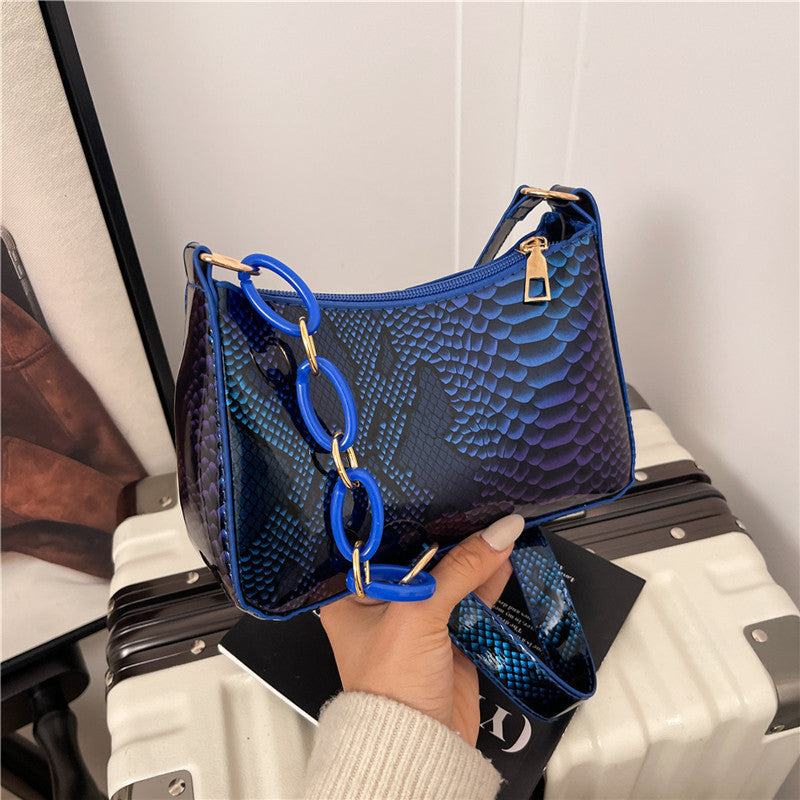 Stylish Textured Snakeskin Effect Handbag