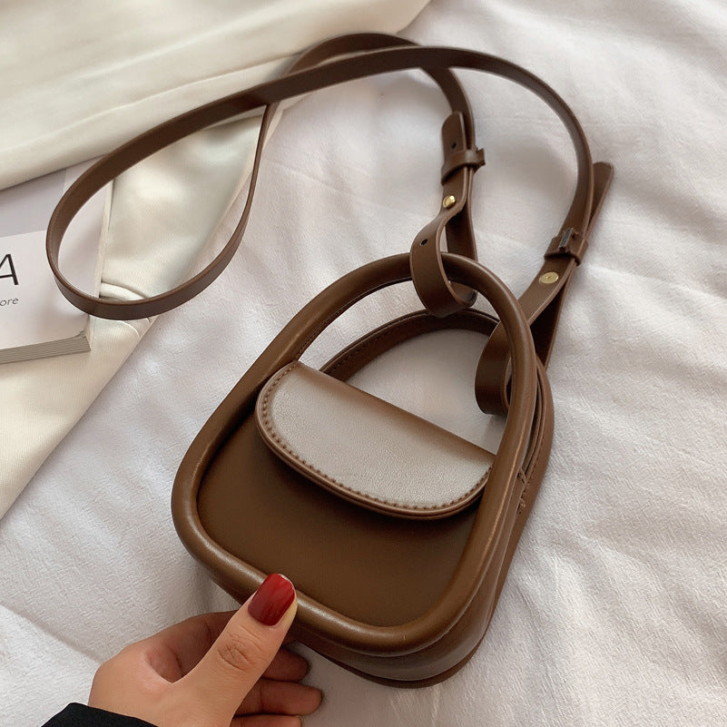 Women's mini handbag with elegant chain accent