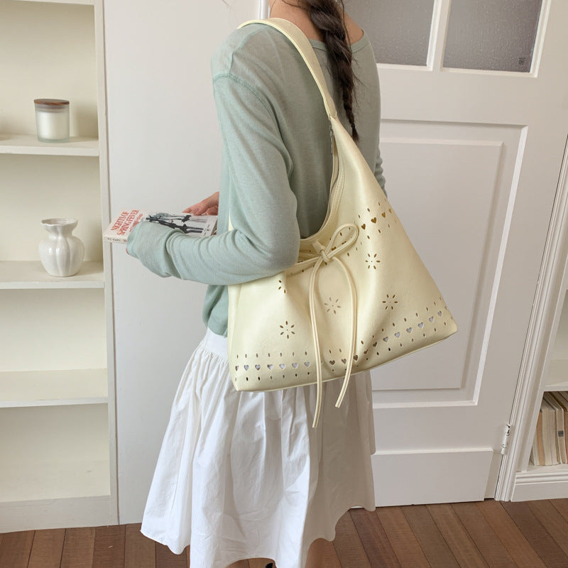 Elegant Drawstring Tote Calm Wears