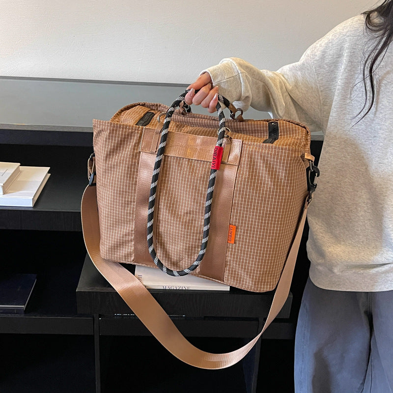Multi-Pocket Weekend Travel Bag