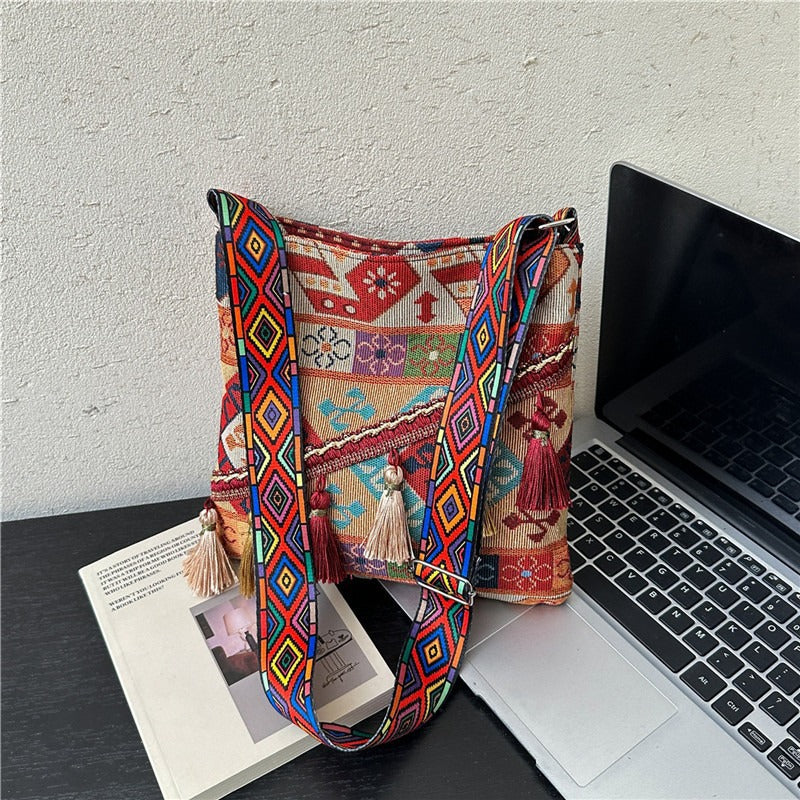 WoBohemian Style Embroidered Shoulder Bag