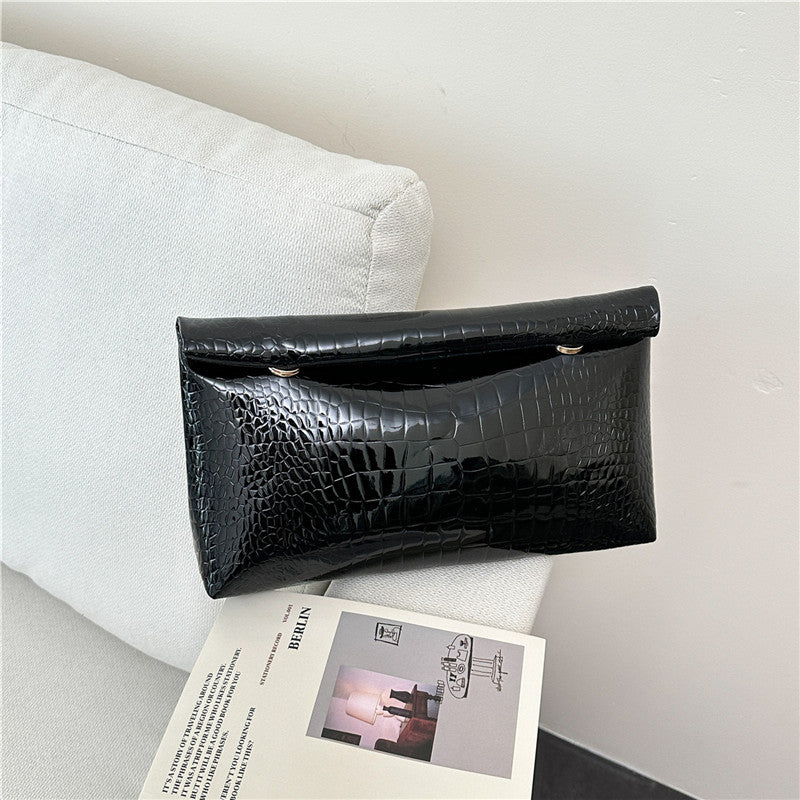 WoElegant Crocodile Pattern Clutch Bag