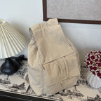 Versatile backpack with practical snap closure