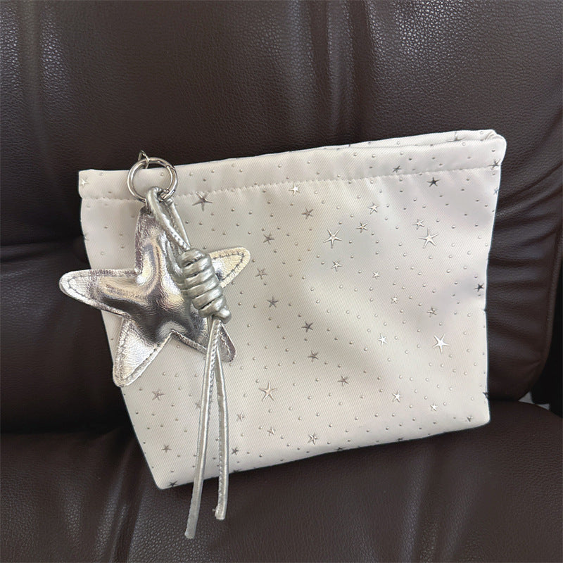 Cosmetic pouch