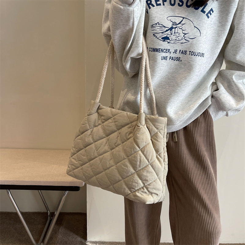 Quilted Casual Tote Calm Wears