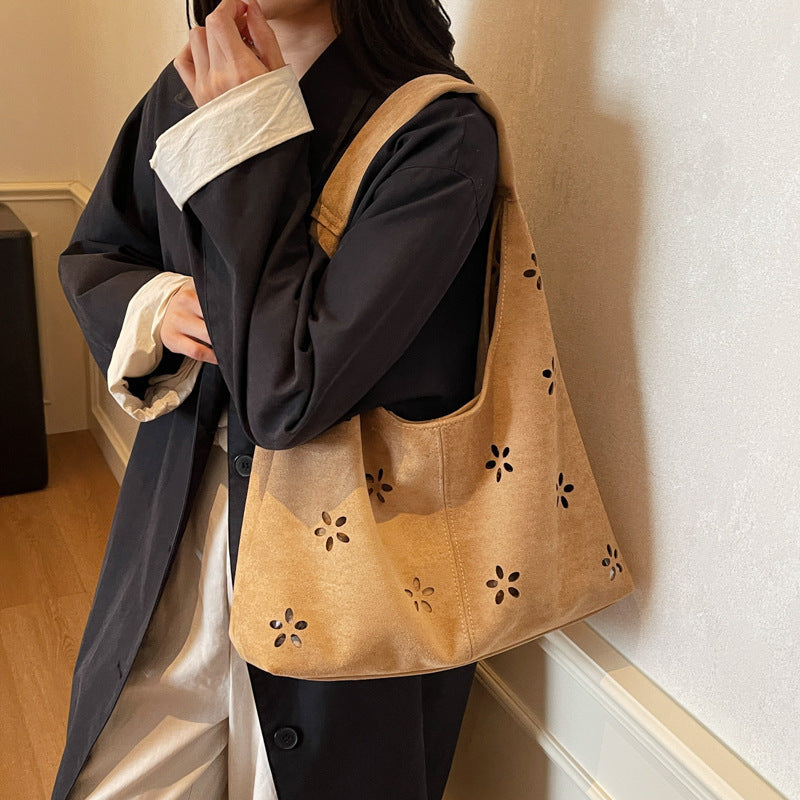 Women's hobo bag with floral accent and practical mini wallet-https://detail.1688.com/offer/968238320283.html-Calm Wears-Khaki-nothing-Calm Wears