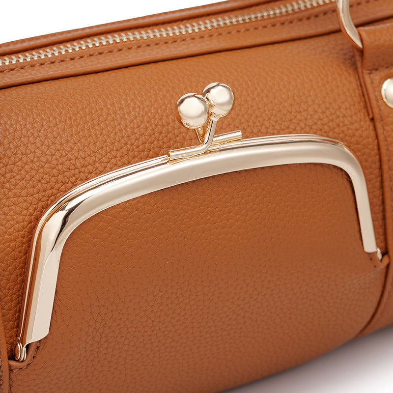 Fashionable Leather Handbag