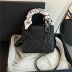 Ladies handbag with luxurious pattern-https://detail.1688.com/offer/907866530818.html-Calm Wears-Beige-18-Calm Wears