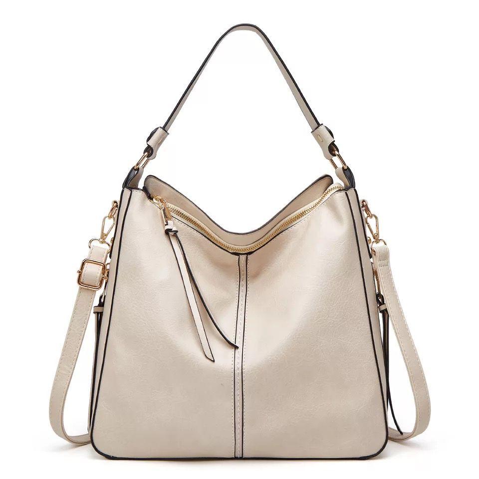 Vintage-inspired leather hobo bag