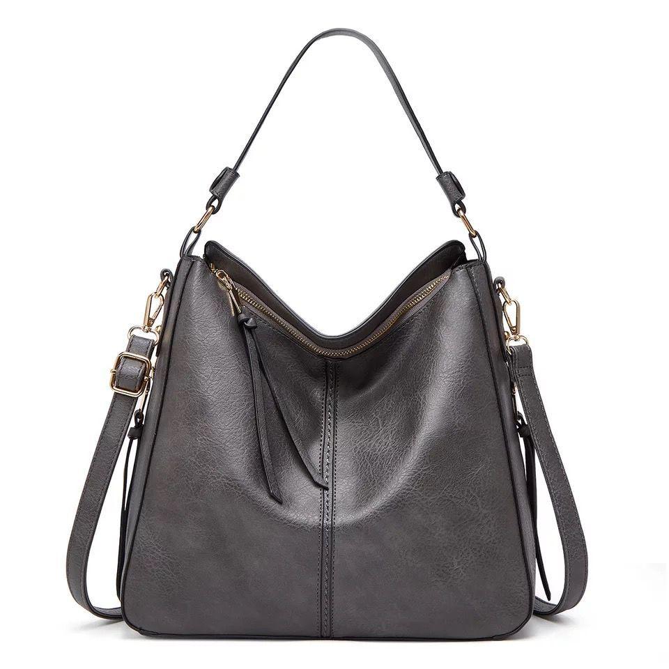 Vintage-inspired leather hobo bag