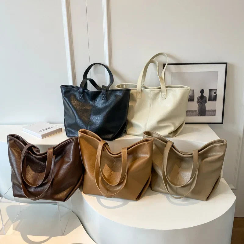 Large Trendy Tote Bag in Leather-dione couture20260421-Calm Wears-Black-Calm Wears