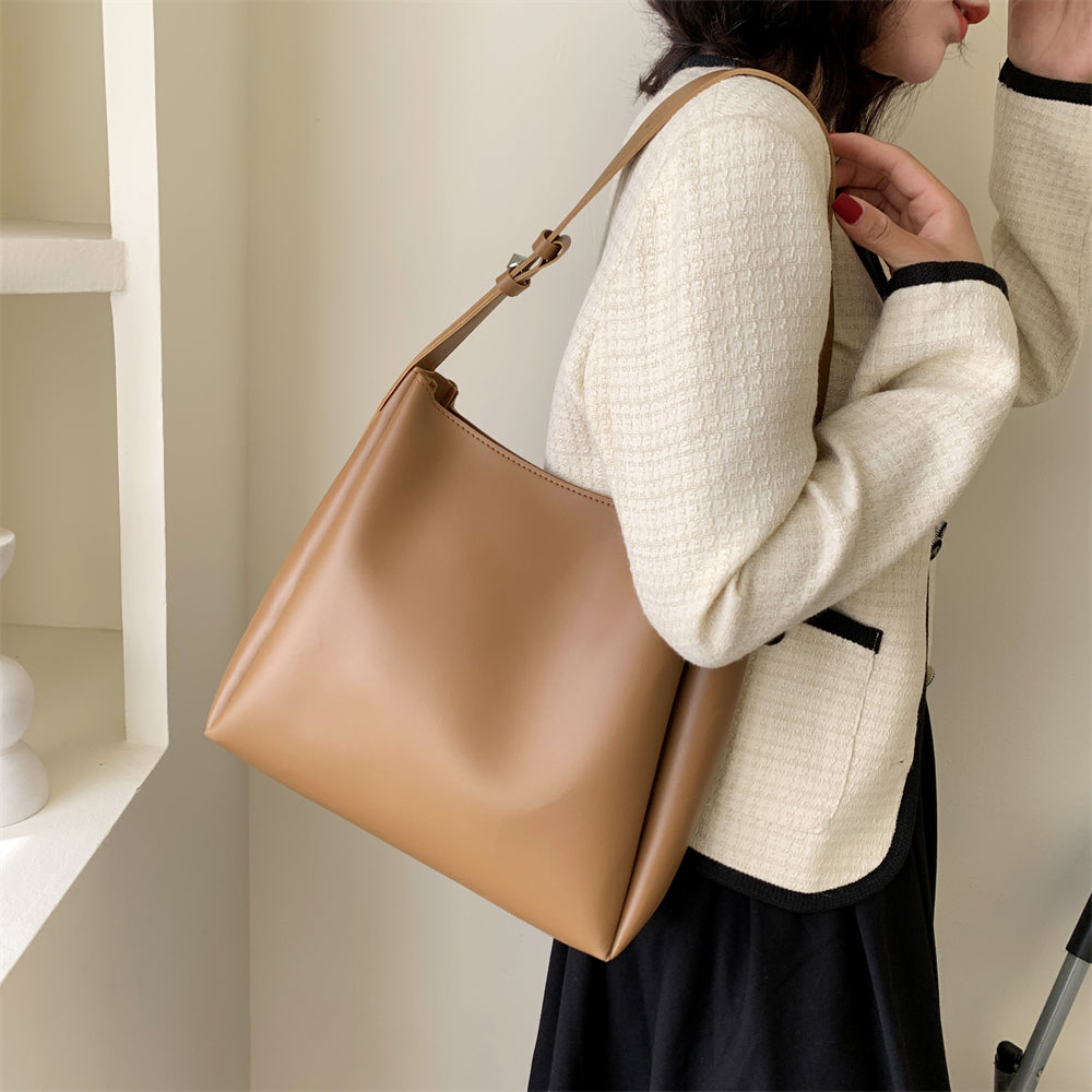 High-Quality Women's Shopper Large Capacity Shoulder Bag Pure Color Wide Strap Soft PU Leather