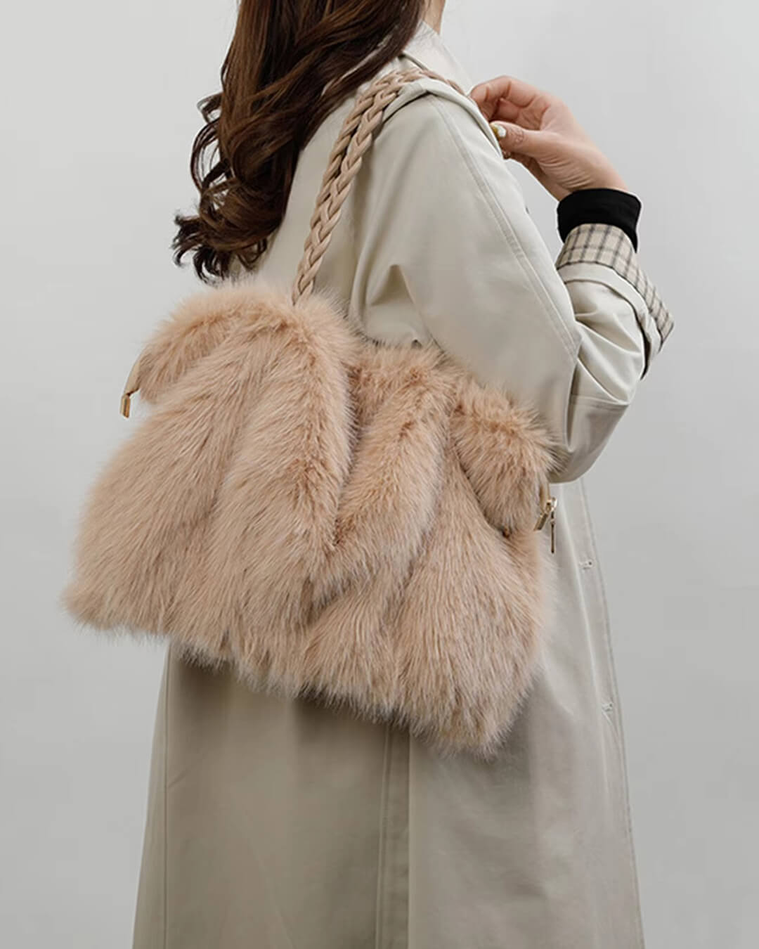 I Tote Bag with soft structure and chain strap-maya mode20260422-Calm Wears-Cream colored-33cm X 16cm X 29cm-Calm Wears