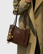 Elegant shoulder bag with long straps for women