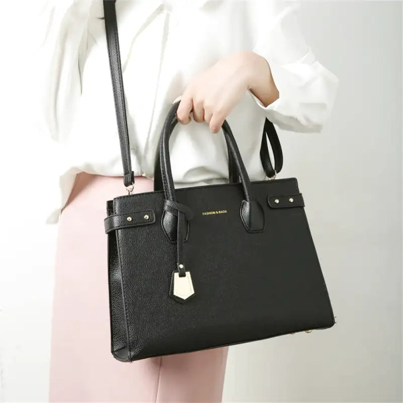 Rectangular Shoulder Bag in Leather-dione couture20260421-Calm Wears-Black-Calm Wears