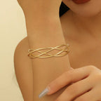 Ladies' bangle with elegant curved design Calm Wears-https://detail.1688.com/offer/825473621801.html-Calm Wears-Gold-Calm Wears