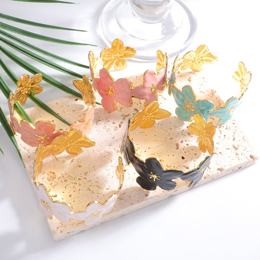 Ladies' bangle with floral motifs Calm Wears-https://detail.1688.com/offer/1055941439300.html-Calm Wears-Black-Calm Wears
