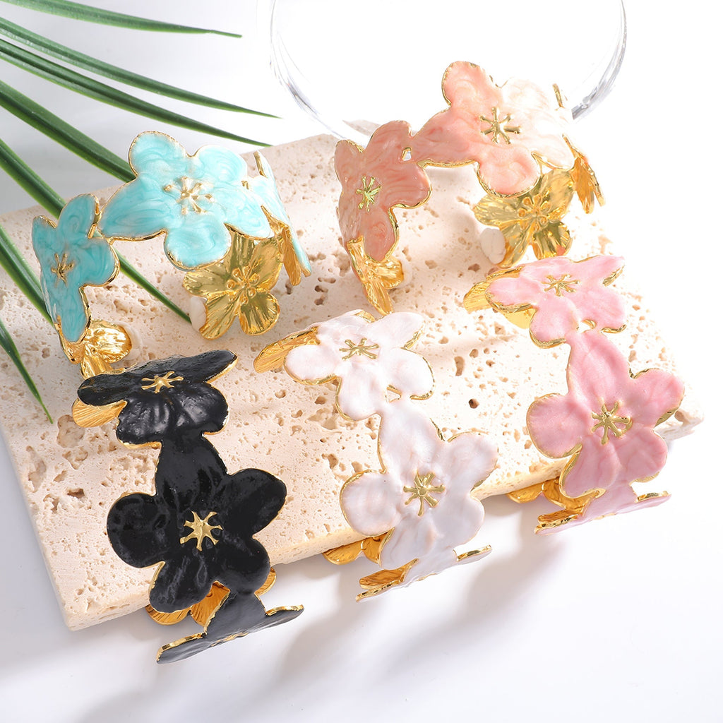 Ladies' bangle with floral motifs Calm Wears-https://detail.1688.com/offer/1055941439300.html-Calm Wears-Black-Calm Wears