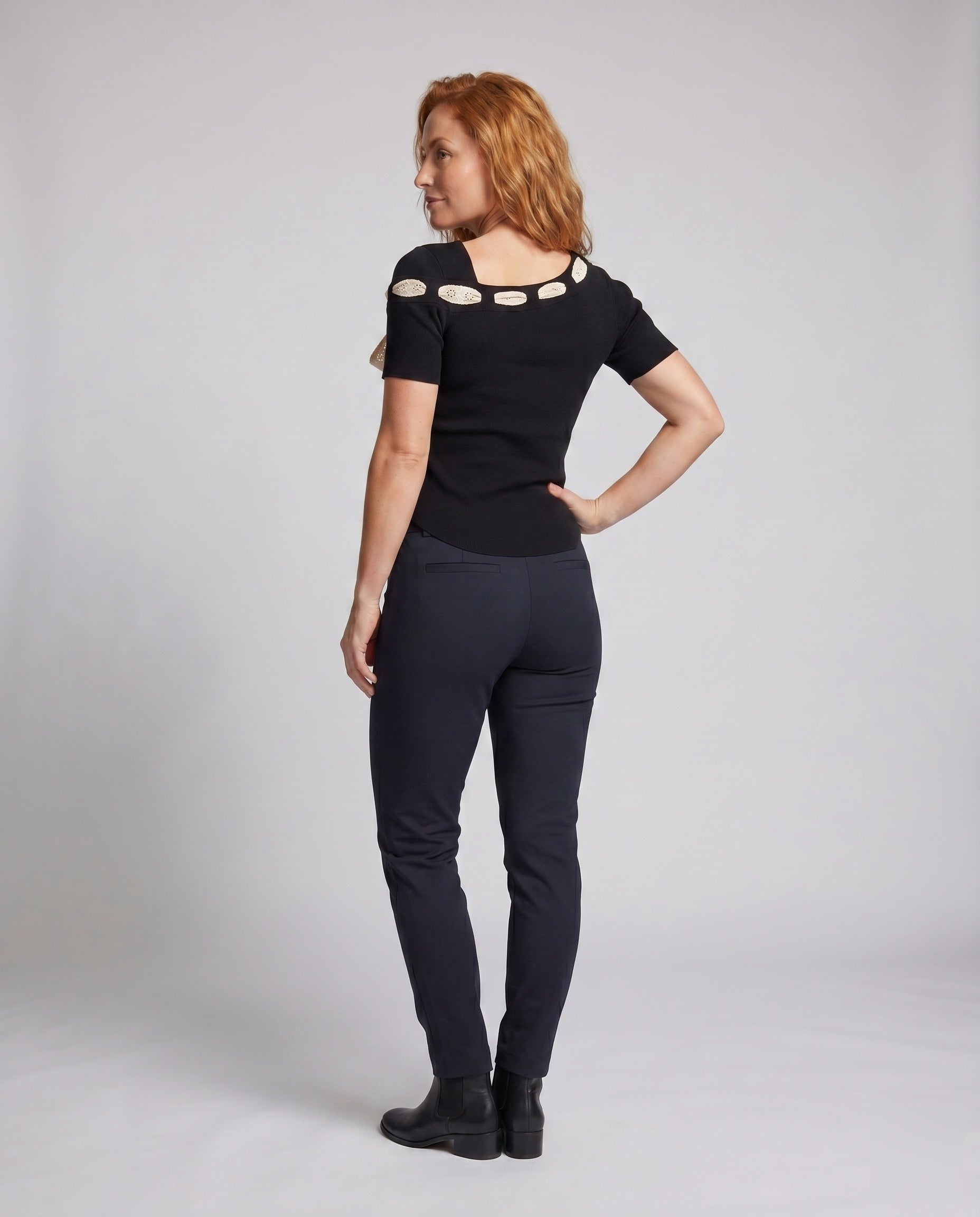 Product 15636490977610 - back_view