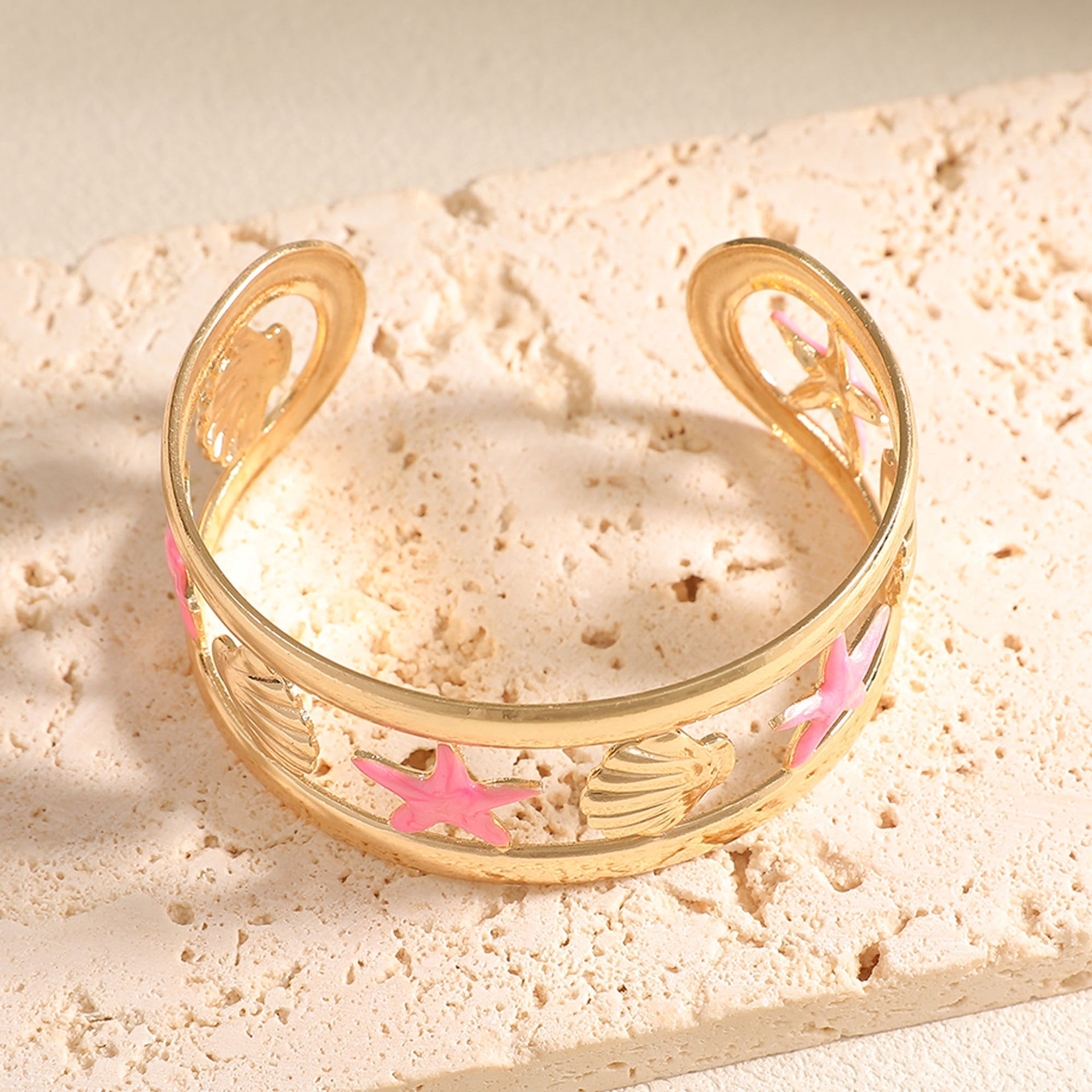 Ladies bracelet with intricate starfish design Calm Wears-https://detail.1688.com/offer/1045429218926.html-Calm Wears-Unknown-Calm Wears