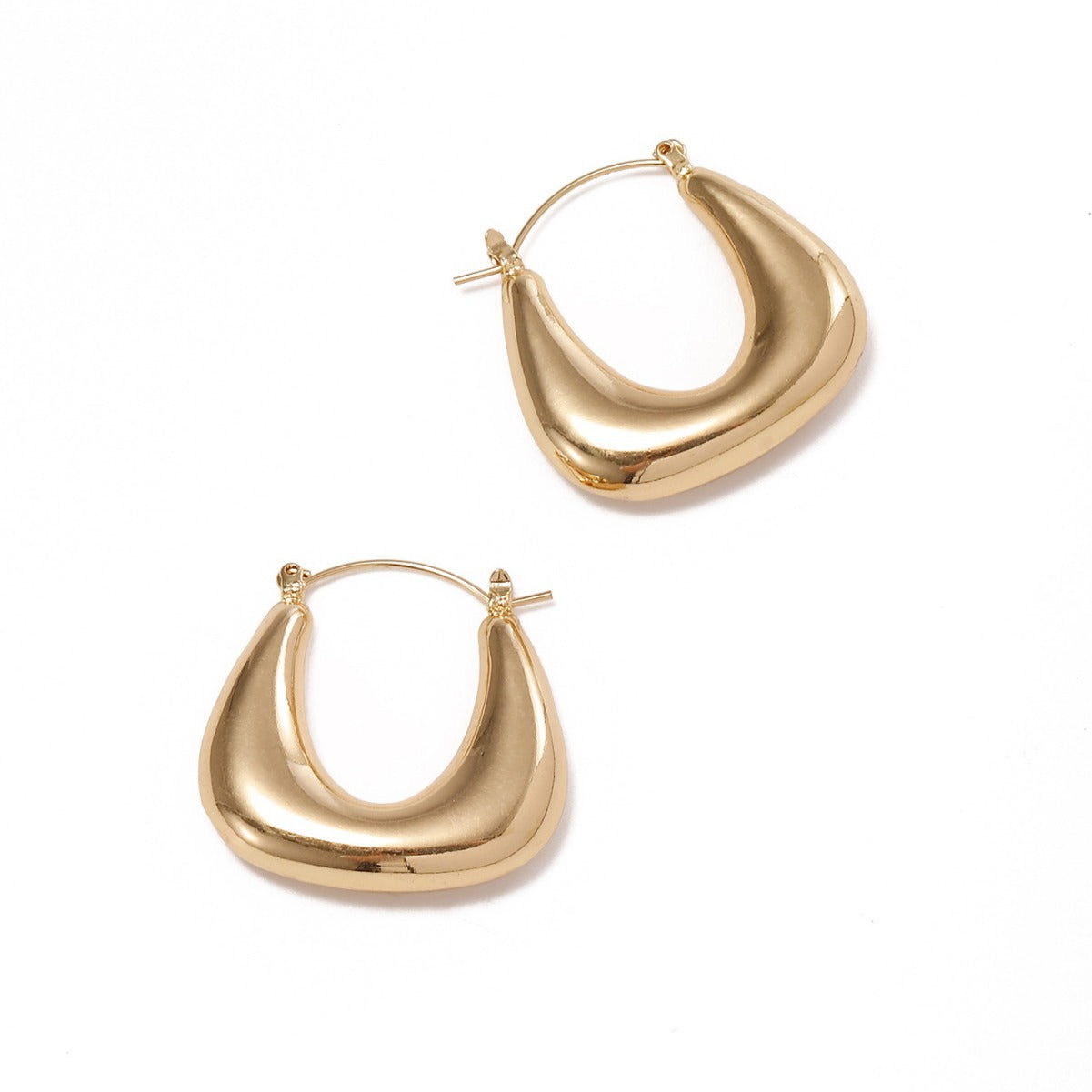 Ladies earrings in a modern, curved design Calm Wears-https://detail.1688.com/offer/806359897796.html-Calm Wears-Gold yellow-Calm Wears