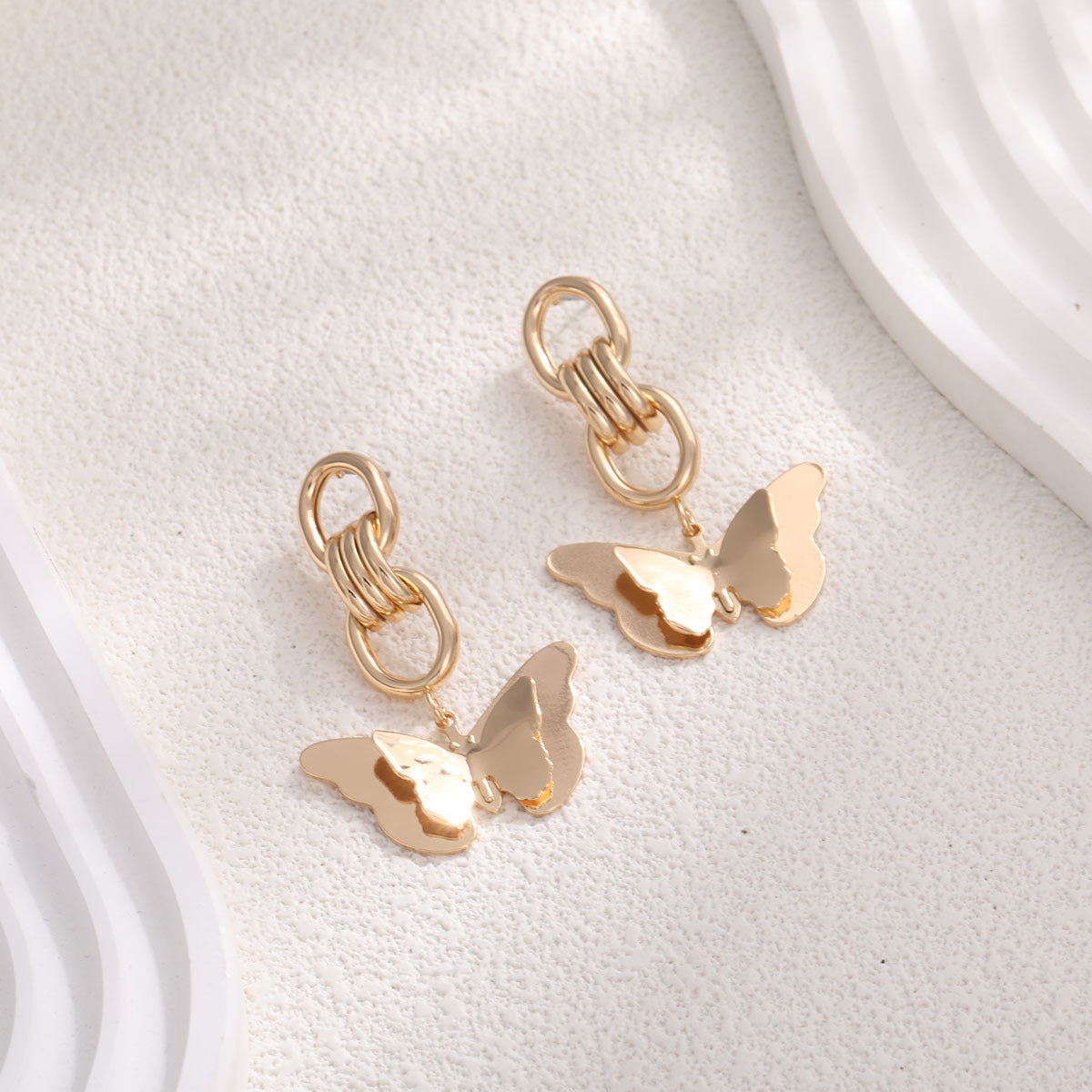 Ladies Elegant and Stylish Earrings with Floral Designs Calm Wears-https://detail.1688.com/offer/834007431746.html-Calm Wears-Gold-Calm Wears