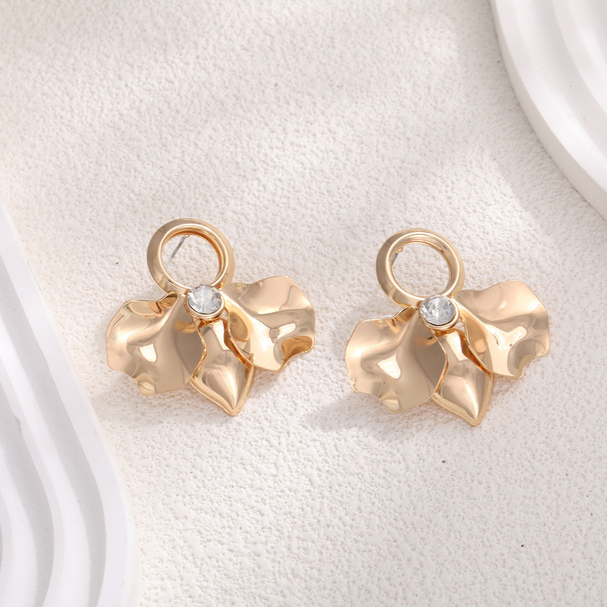 Ladies Elegant and Stylish Earrings with Floral Designs Calm Wears-https://detail.1688.com/offer/834007431746.html-Calm Wears-Gold-Calm Wears