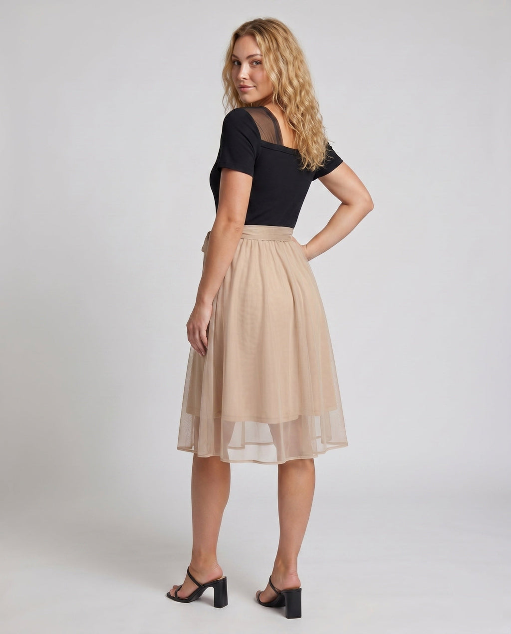 Product 15616787546442 - back_view