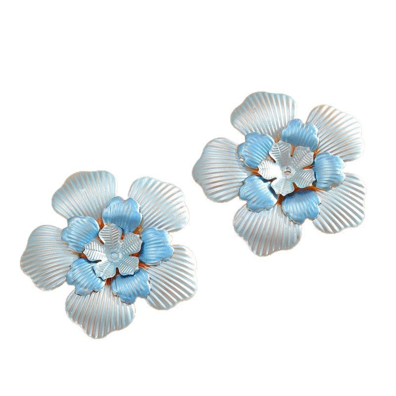 Ladies' flower earrings with intricate design and glossy accents Calm Wears-https://detail.1688.com/offer/959216930566.html-Calm Wears-Style 10-Calm Wears