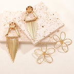 Ladies Hanging Earrings in Artistic Flower Design Calm Wears-https://detail.1688.com/offer/982900145811.html-Calm Wears-Unknown-Calm Wears