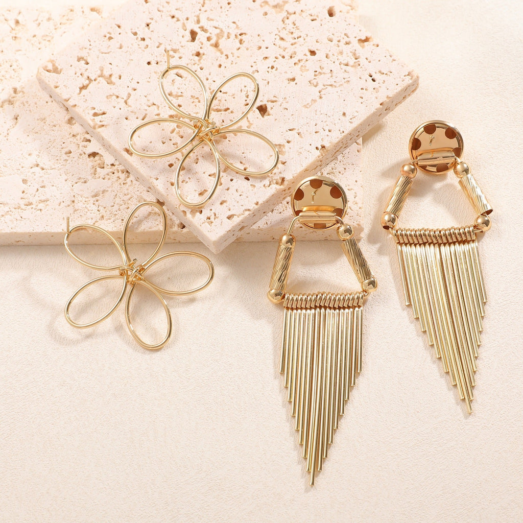 Ladies Hanging Earrings in Artistic Flower Design Calm Wears-https://detail.1688.com/offer/982900145811.html-Calm Wears-Unknown-Calm Wears