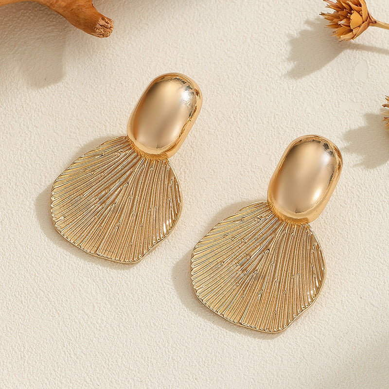 Ladies Hanging Earrings with Luxurious Leaf Design Calm Wears-https://detail.1688.com/offer/759222460088.html-Calm Wears-Gold-Calm Wears