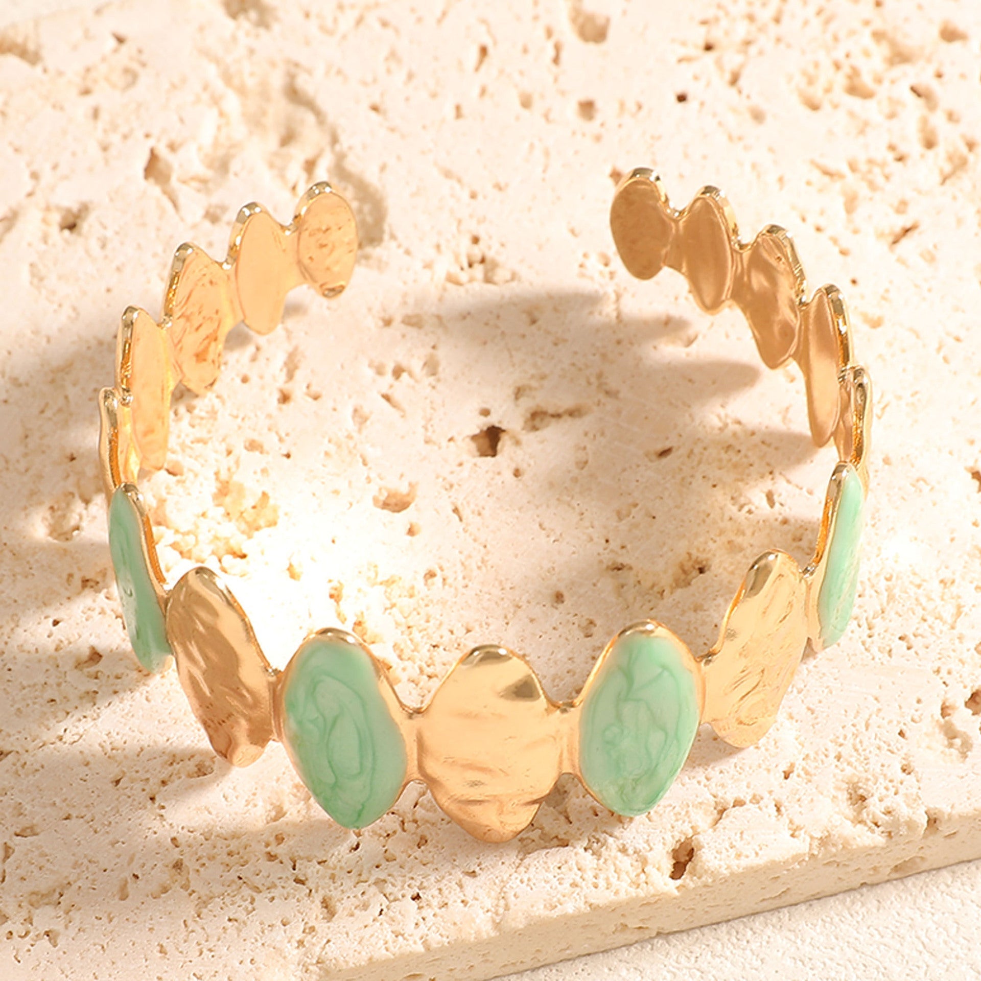 Ladies Open Bangle made of noble metal with elegant motif Calm Wears-https://detail.1688.com/offer/1049046474477.html-Calm Wears-Style 4-Calm Wears