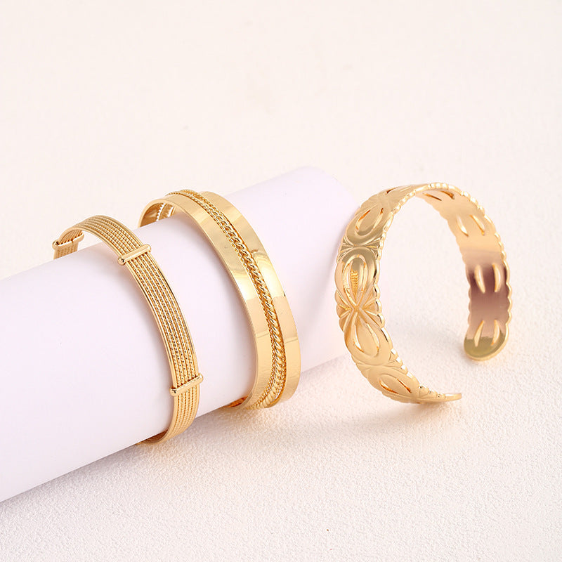 Ladies Open Bangle with Elegant Structure Design Calm Wears-https://detail.1688.com/offer/718371878694.html-Calm Wears-F-Calm Wears