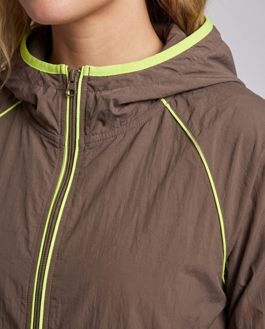Product 15869429383498 - close_up_detail