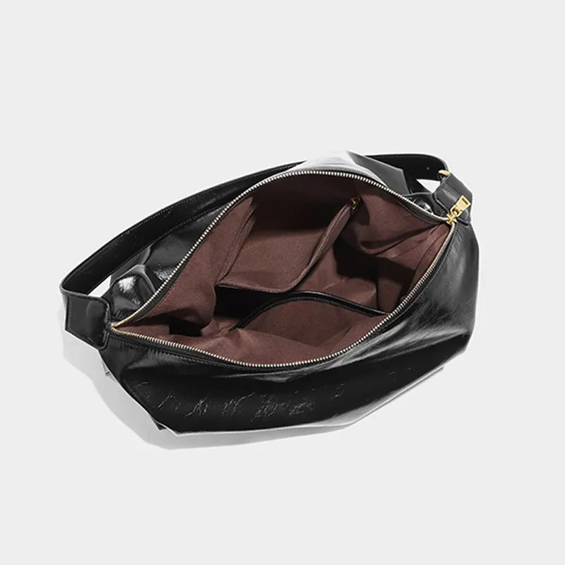 Vegan Leather Shoulder Bag for Women - Stylish and Sustainable Handbag