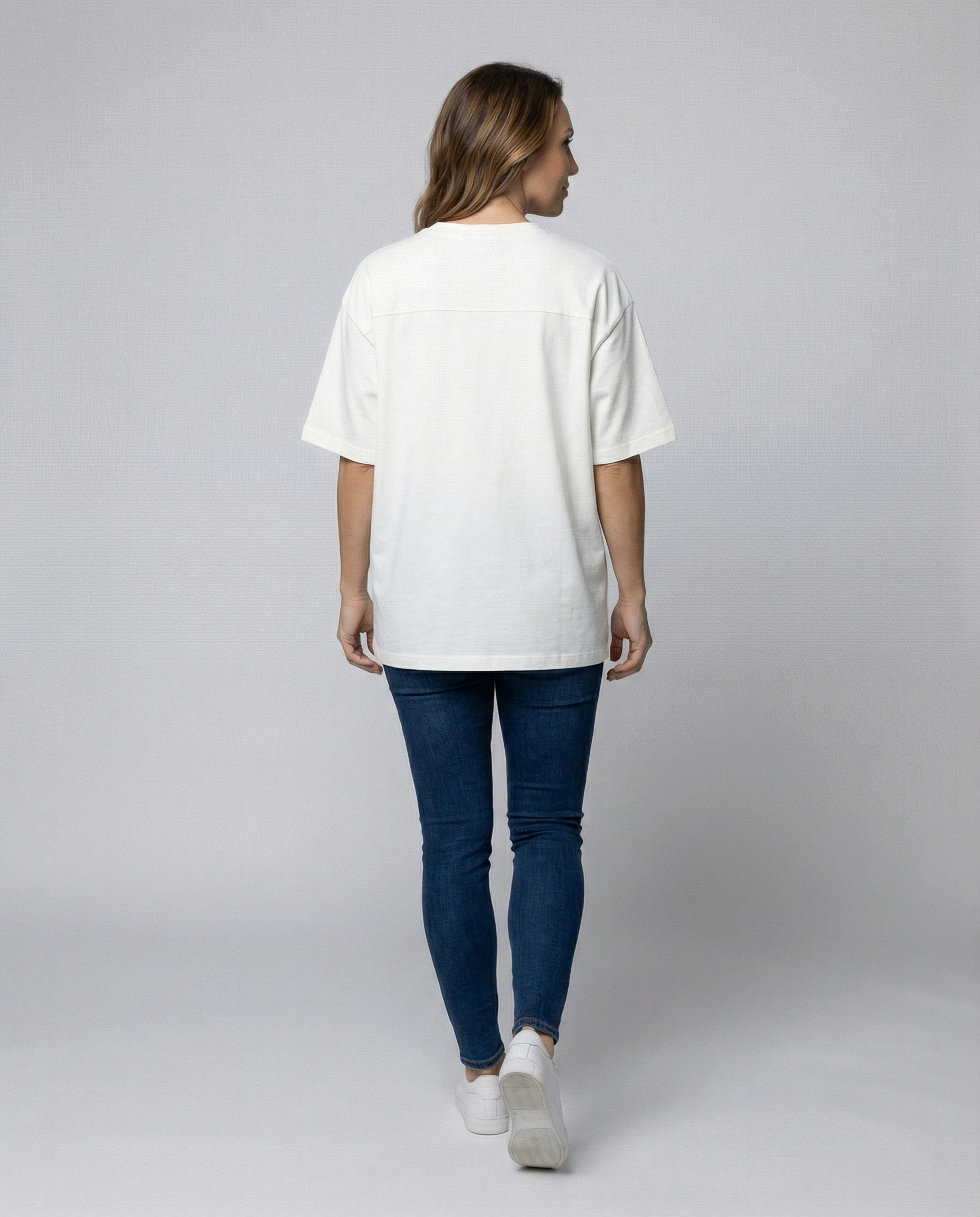 Oversized women's cotton T-shirt-maja-esbjerg20250327-Calm Wears-White-S-Calm Wears