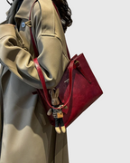 Elegant shoulder bag with long straps for women