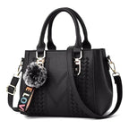 Removable Shoulder Handbag in Leather-dione couture20260421-Calm Wears-Black-Calm Wears