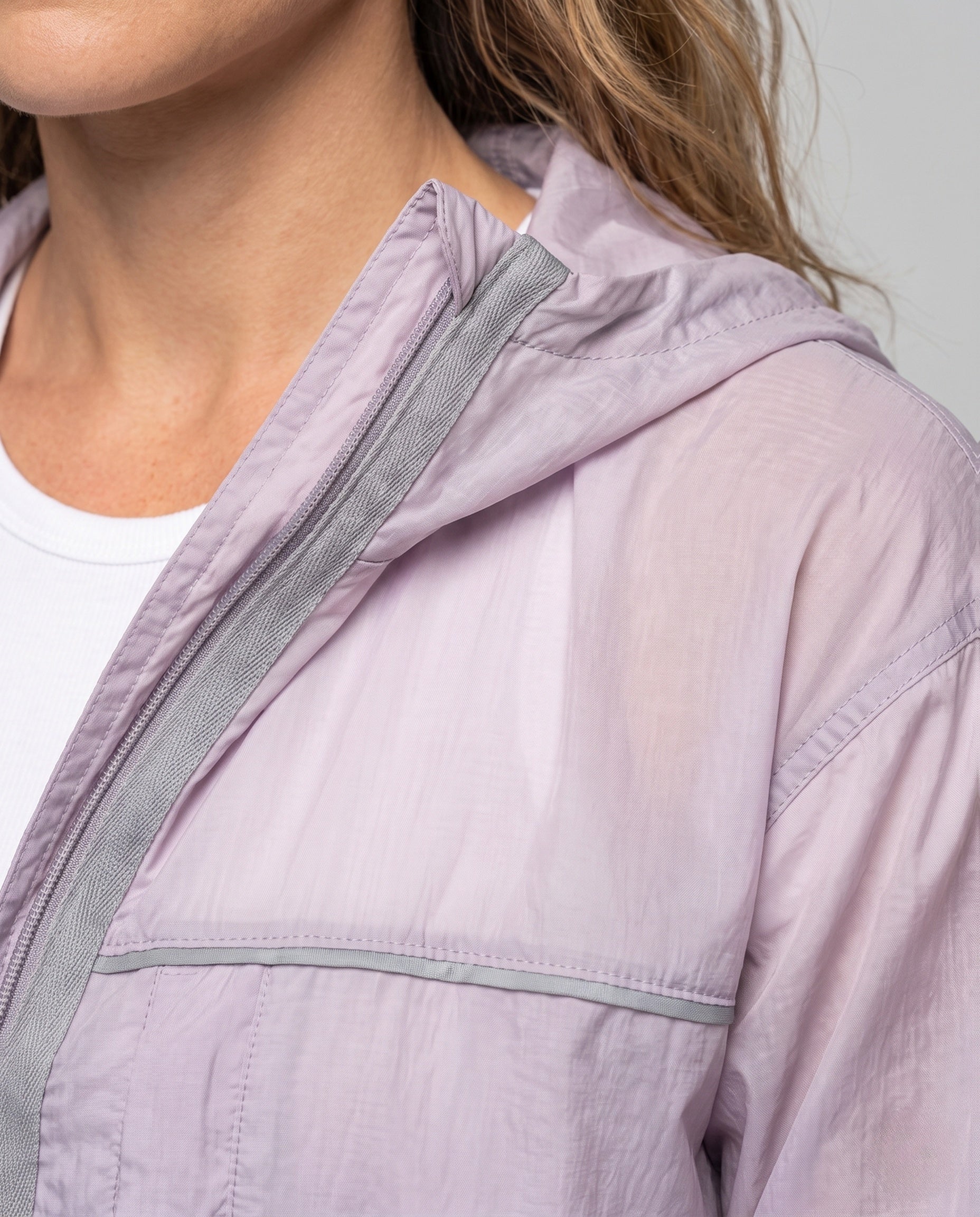 Product 15874244116810 - close_up_detail
